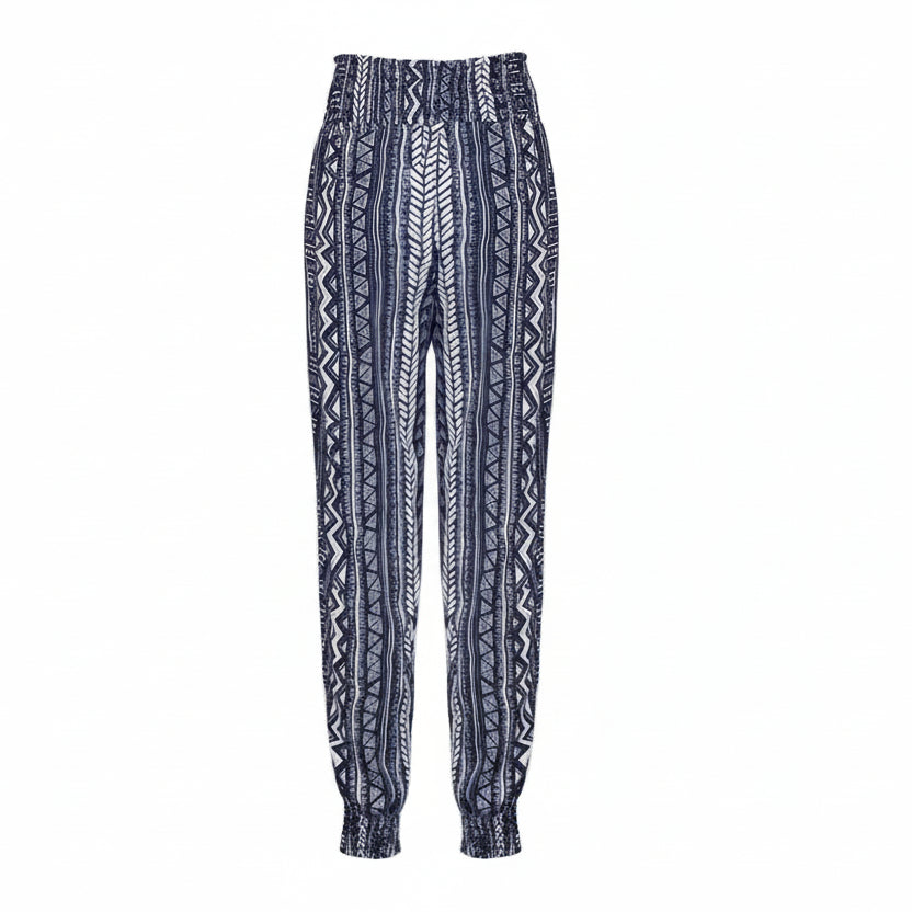 Pantalones estampados de talle alto estilo boho de Isabella Sol