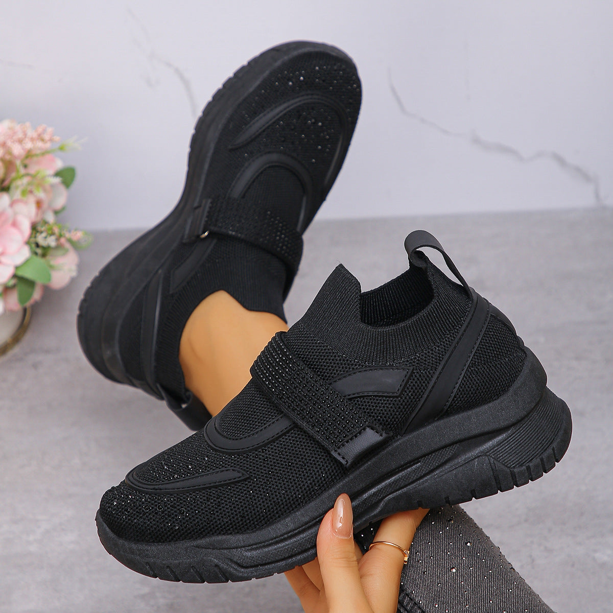 Zapatillas de cuña Isabella Sol de moda para mujer