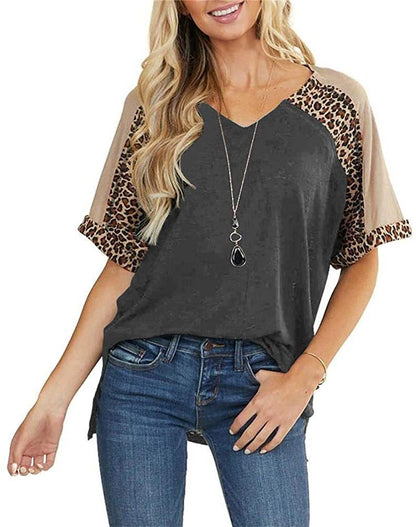 Top informal de manga corta con estampado de leopardo de Isabella Sol