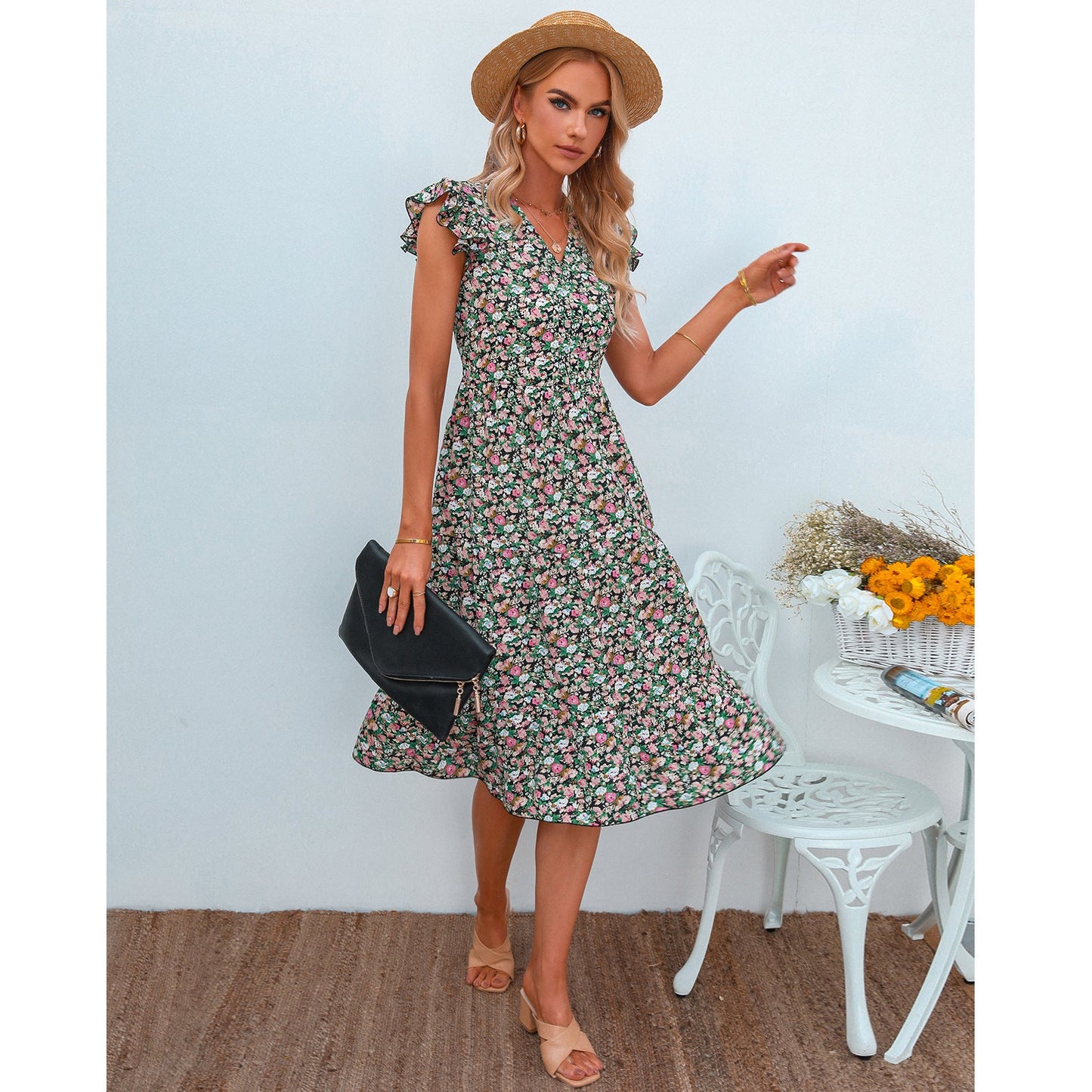 Elegante vestido midi floral de Isabella Sol