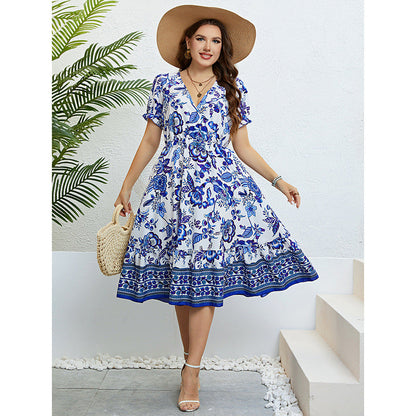 Vestido midi floral con escote en V de Isabella Sol
