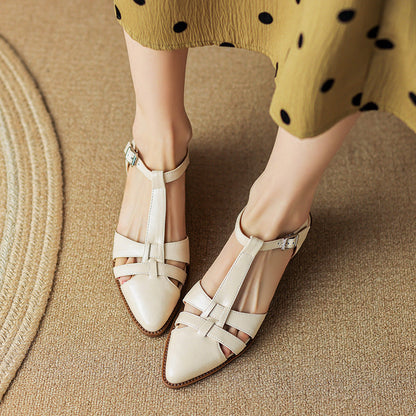 Sandalias retro romanas de punta cerrada de Isabella Sol
