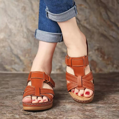 Sandalias de cuña vintage Isabella Sol para mujer.