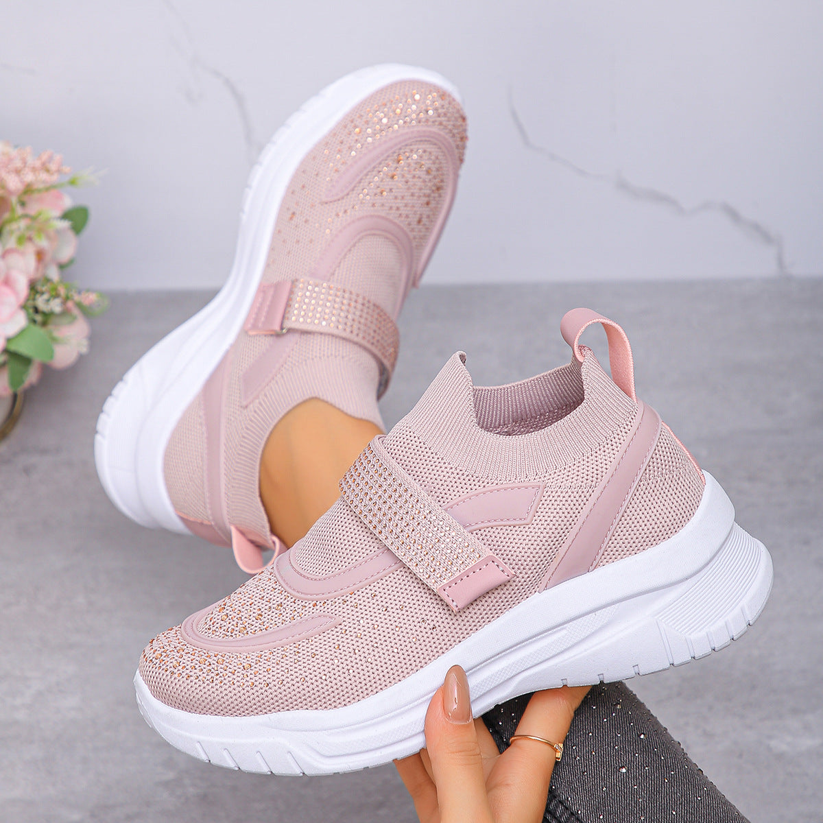 Zapatillas de cuña Isabella Sol de moda para mujer