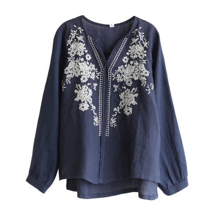 Top vintage de lino bordado con escote en V de Isabella Sol.