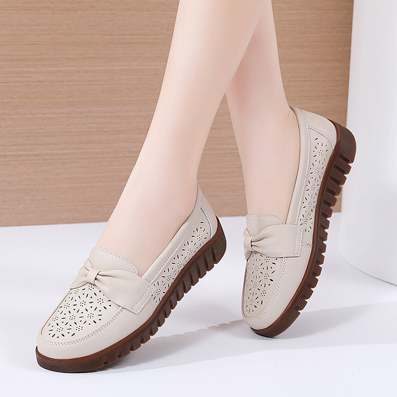 Elegant Comfort Isabella Sol Flat Leather Loafers