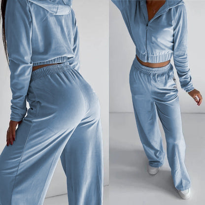 Elegante conjunto de dos piezas tipo sudadera de Isabella Sol