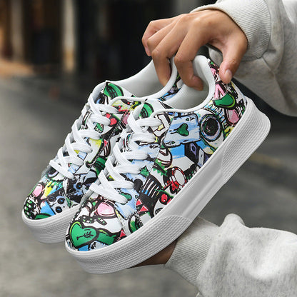Zapatillas bajas Isabella Sol con estampado de grafiti