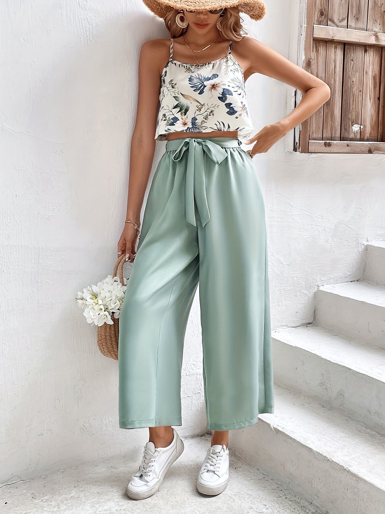 Conjunto informal de top estampado y pantalón con lazo frontal para mujer