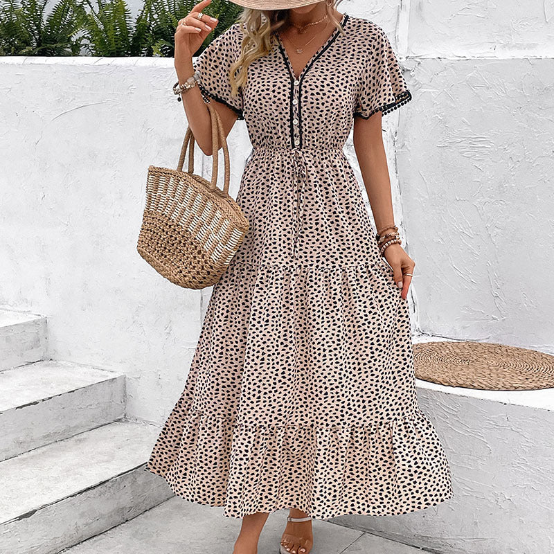 Vestido con escote en V y estampado de leopardo de Isabella Sol