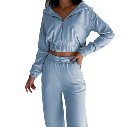 Elegante conjunto de dos piezas tipo sudadera de Isabella Sol