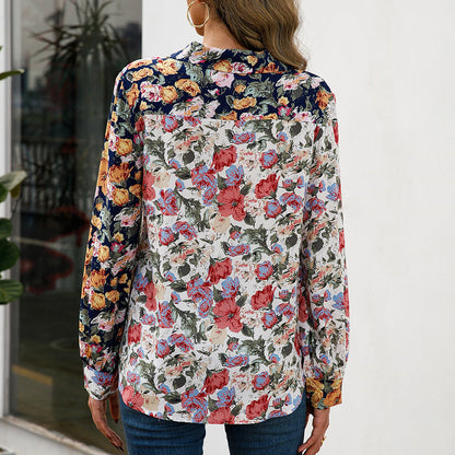 Camisa Isabella Sol Everyday con estampado floral y bloques de color.